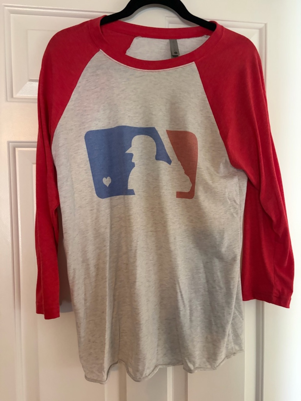 Baseball lover Red Sleeve Raglan Tee with Heather Gray Body